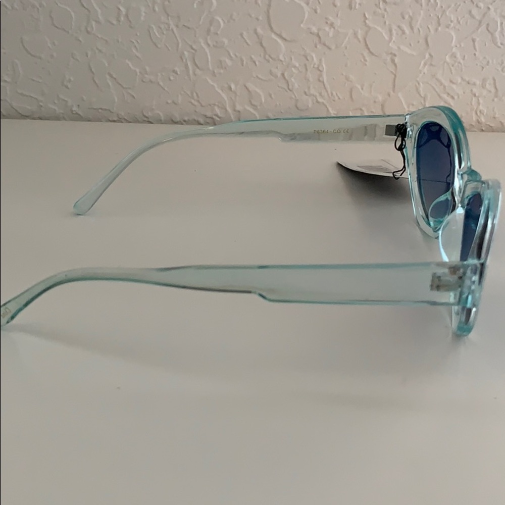 🆕 🆑SUNGLASSES - Picture 2 of 8